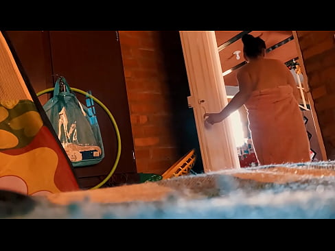 ❤️ Мій дядько йде за мною в душ, він трахає мене, поки я приймаю душ. ❌ Супер секс у нас uk.sexygirlspics.ru ❌️❤