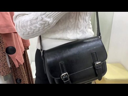 ❤️ Публічна мастурбація молодої сучки FeralBerry фалоімітатором у примірочній ❌ Супер секс у нас uk.sexygirlspics.ru ❌️❤